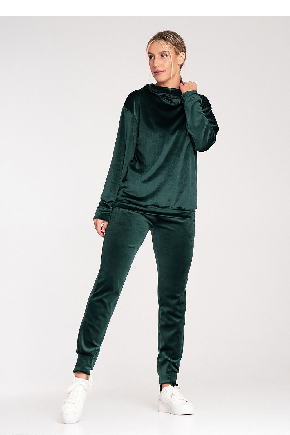  Sweatshirt model 201502 Figl 