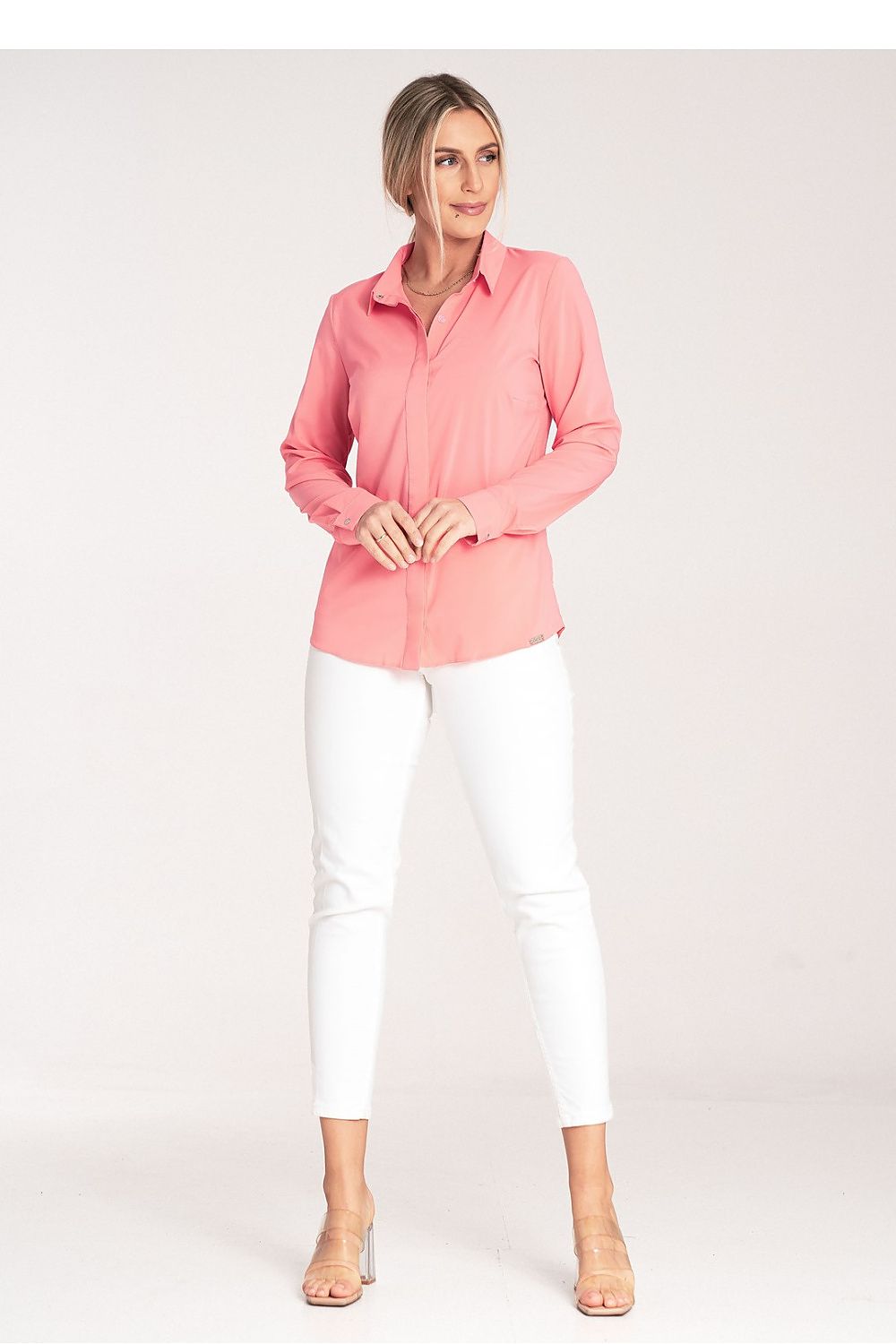  Long sleeve shirt model 204301 Figl 