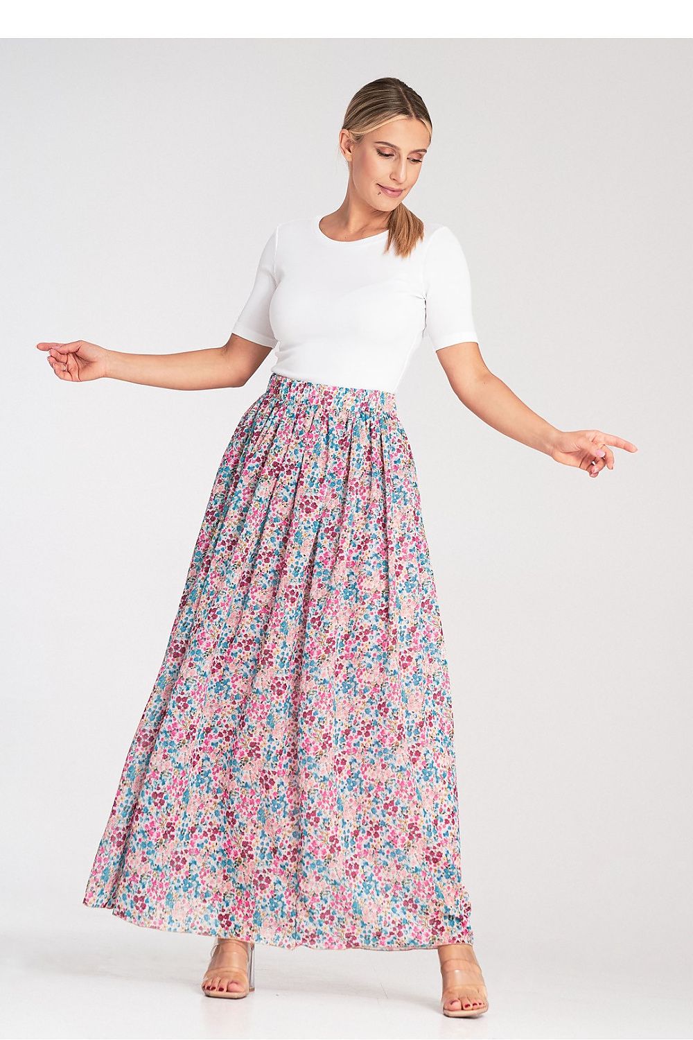  Long skirt model 204347 Figl 