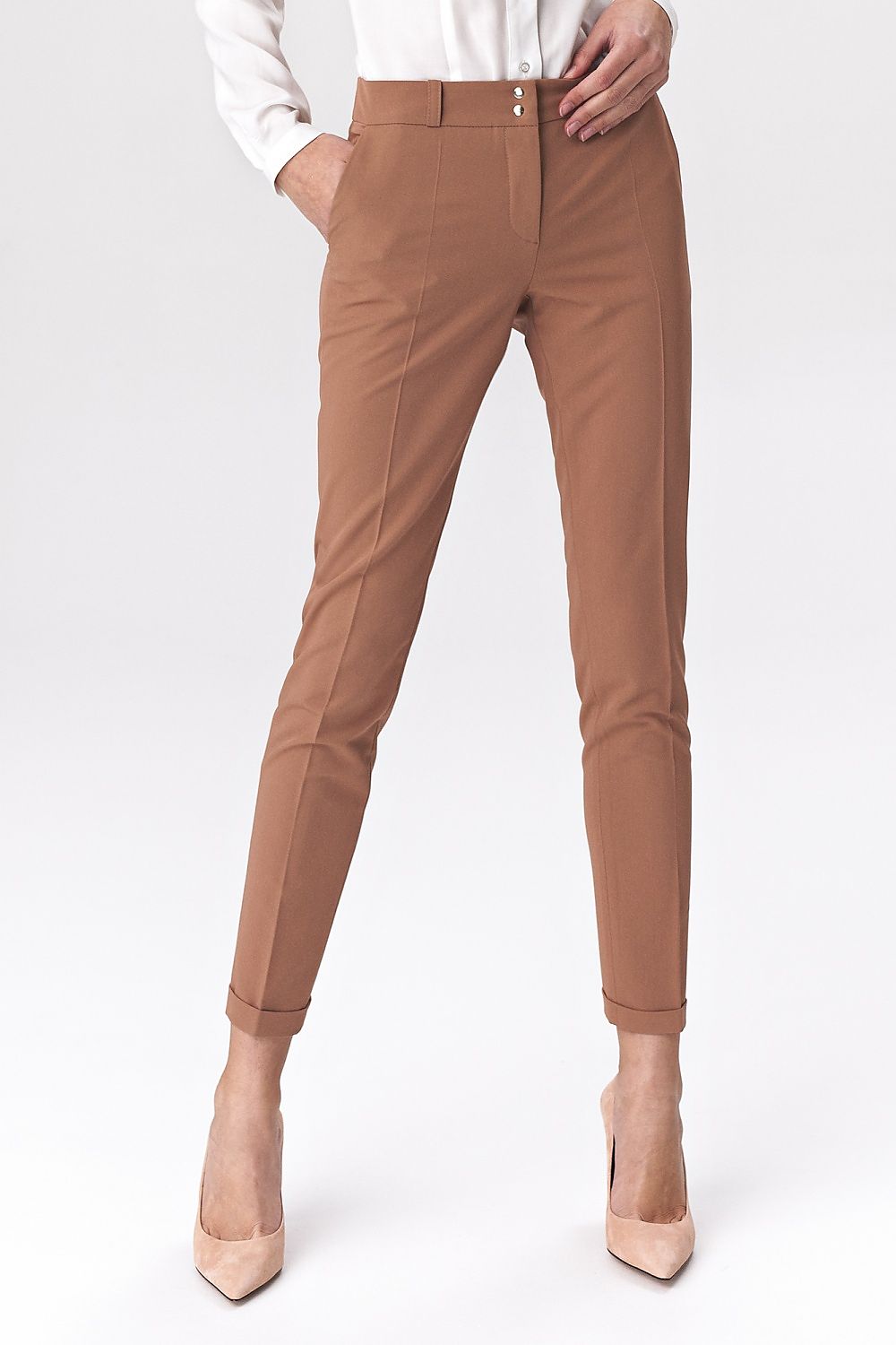  Women trousers model 142051 Nife 