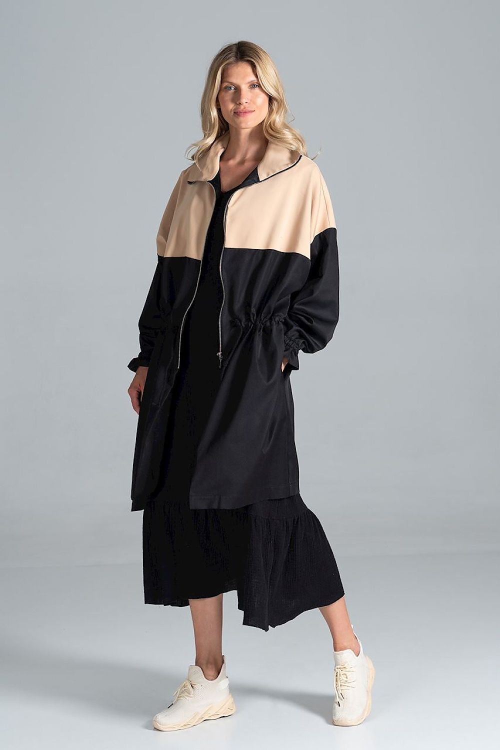  Coat model 157554 Figl 