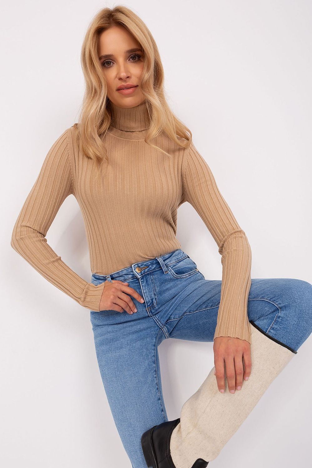  Turtleneck model 185551 Factory Price 