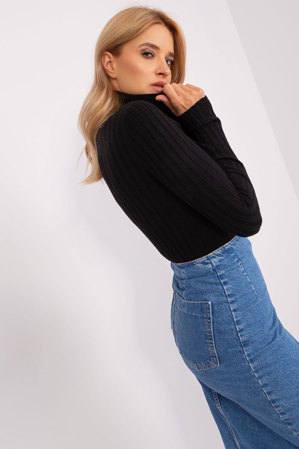  Turtleneck model 185554 Factory Price 